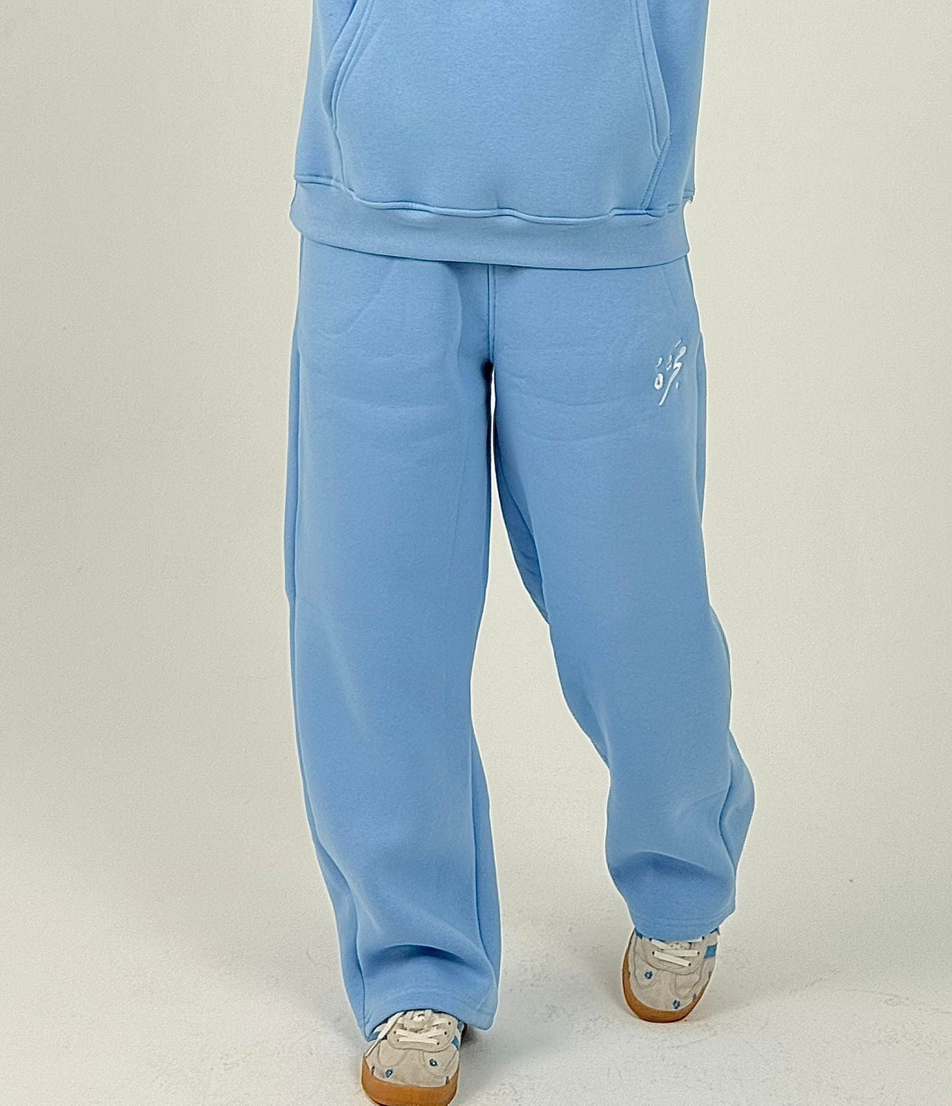 BABY BLUE SWEATPANTS